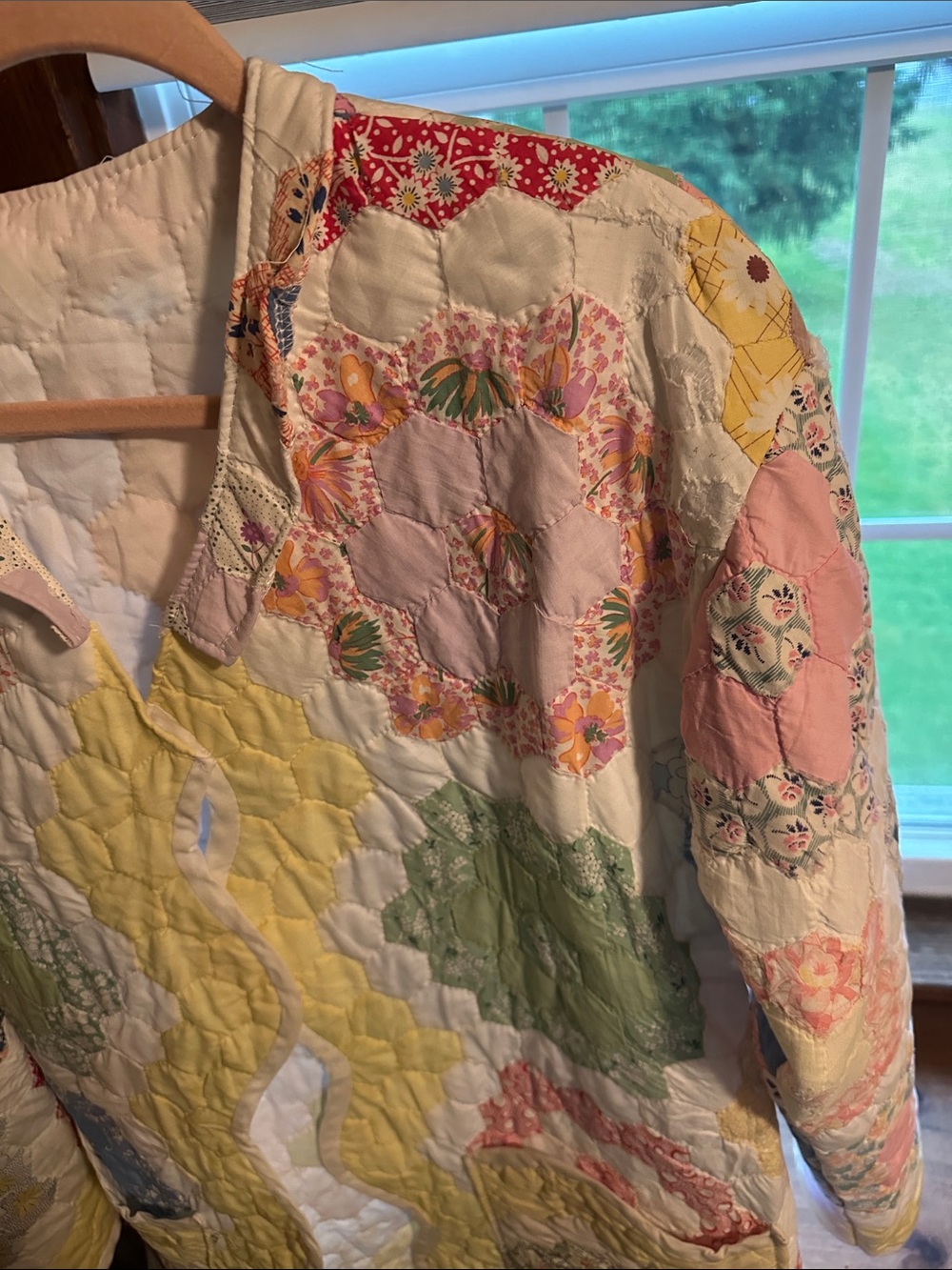 Vintage Quilt Coat - Picture 10 of 10